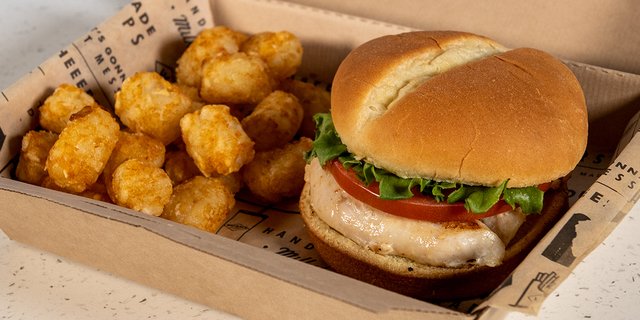 Grilled Chicken Sandwich and Tater Tots Boxed Meal