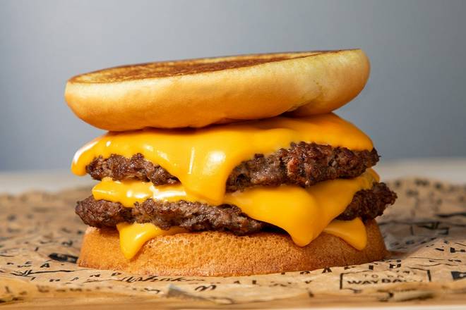 CHEEEESY BURGER