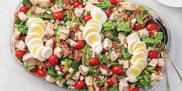 Cobb Salad w/ Chicken