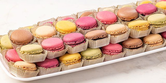 French Macaron Tray