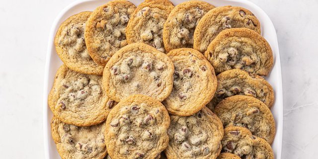 Ultimate Chocolate Chip Cookie Tray