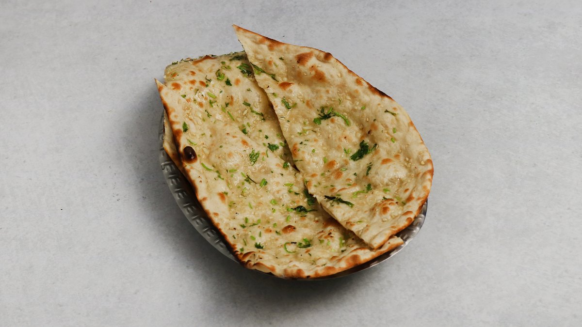 Garlic naan
