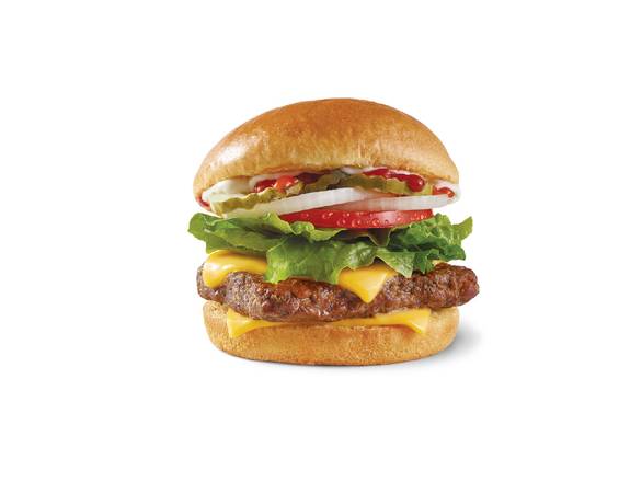 Dave's Single with Cheese (Cals: 590)