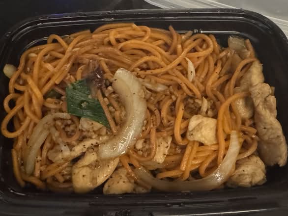 Chicken Lo Mein Full
