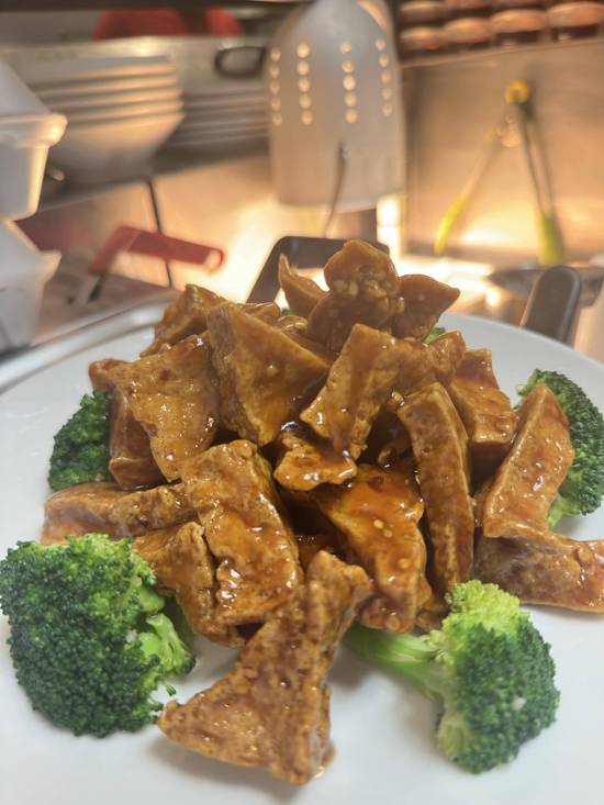 General Tsao's Tofu Lunch