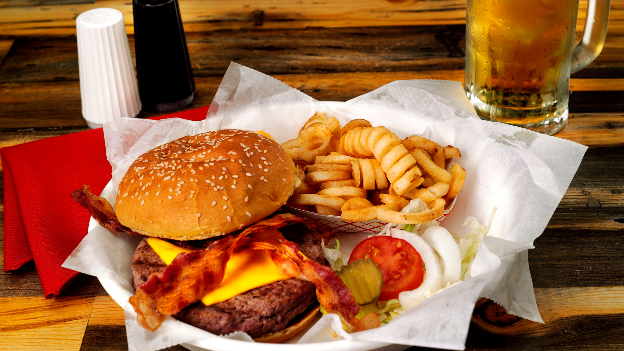 Flea Market Burger with Bacon and Cheddar (10 oz.)