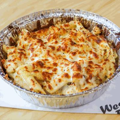 Chicken Alfredo Pasta.