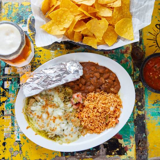 #4 PORK CHILE VERDE DINNER