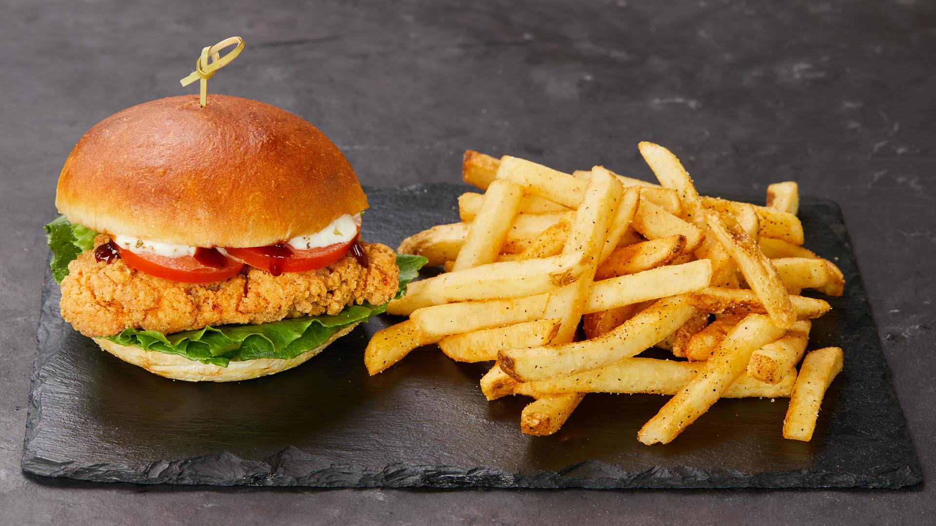 CLASSIC WILD CHICKEN CRUNCH SANDWICH