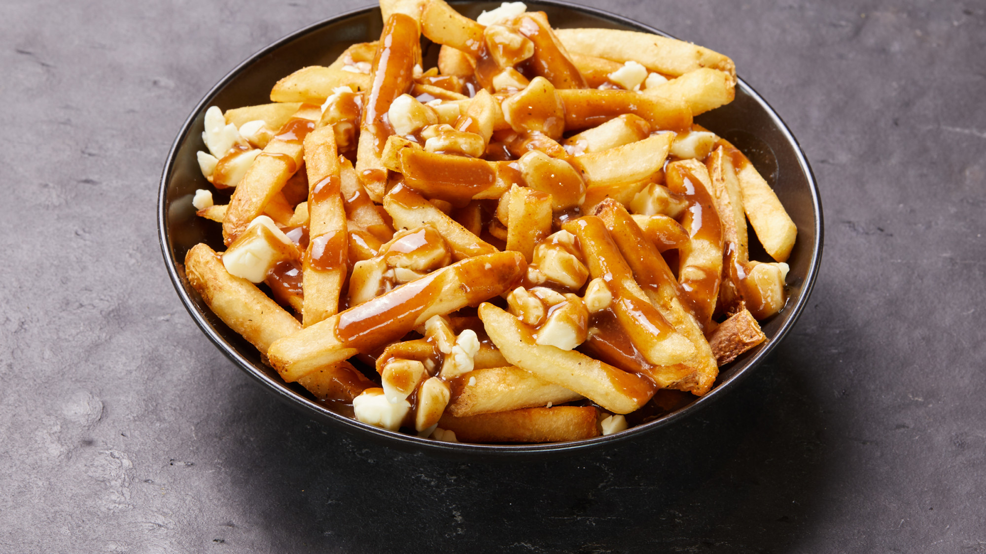 TRADITIONAL POUTINE
