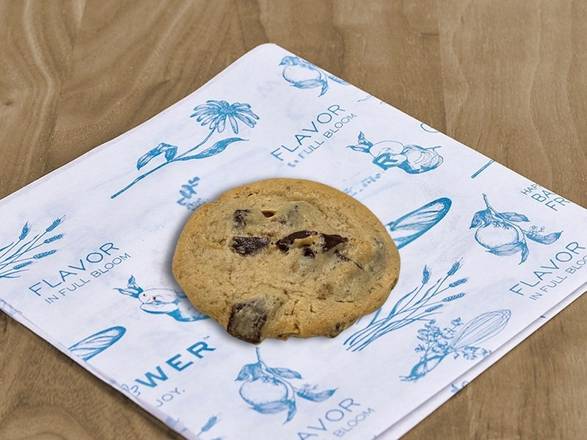 Chocolate Chip Cookie