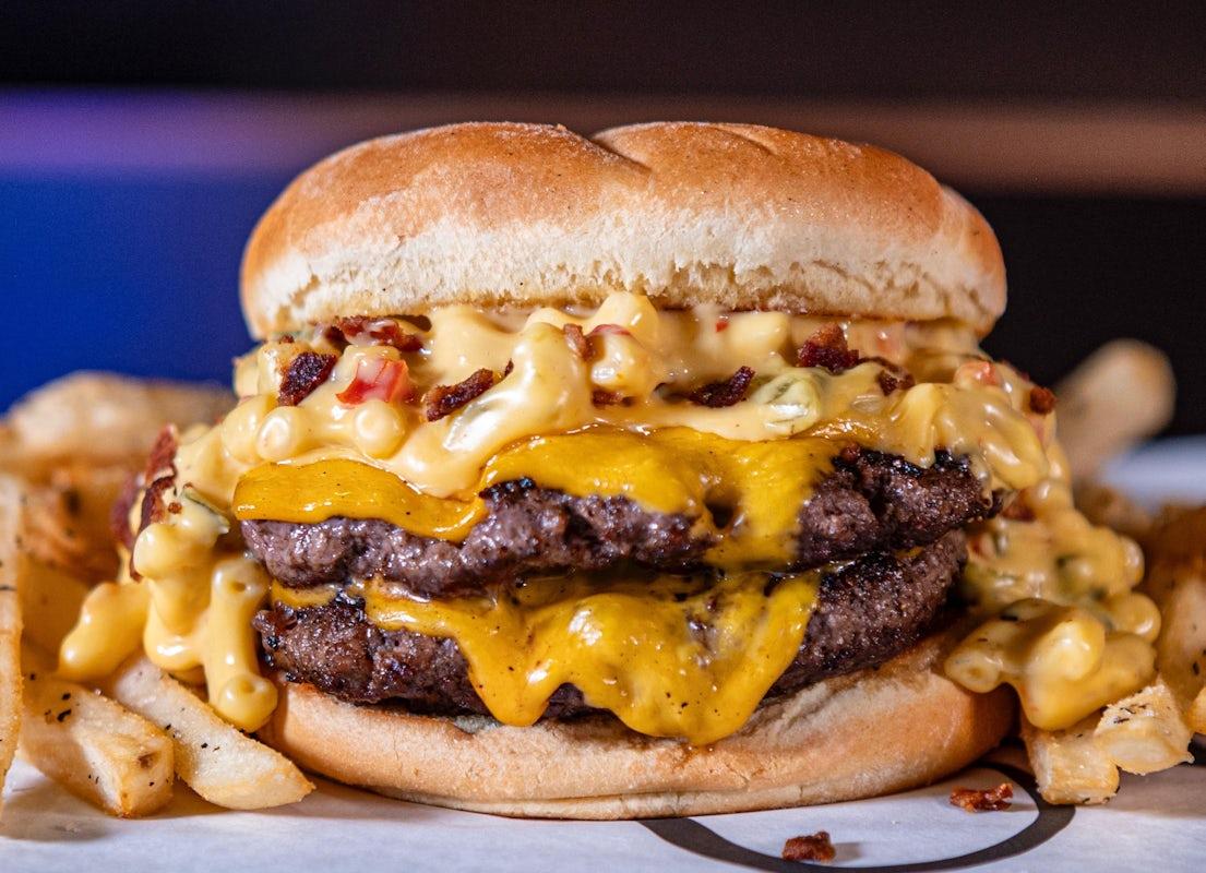 MacandCheese Smash Burger