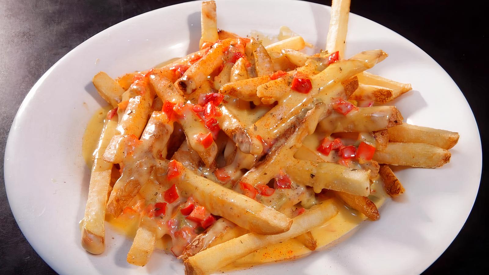 Sloppy Queso Fries