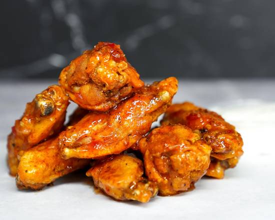 12 Classic Bone-In Wings Combo