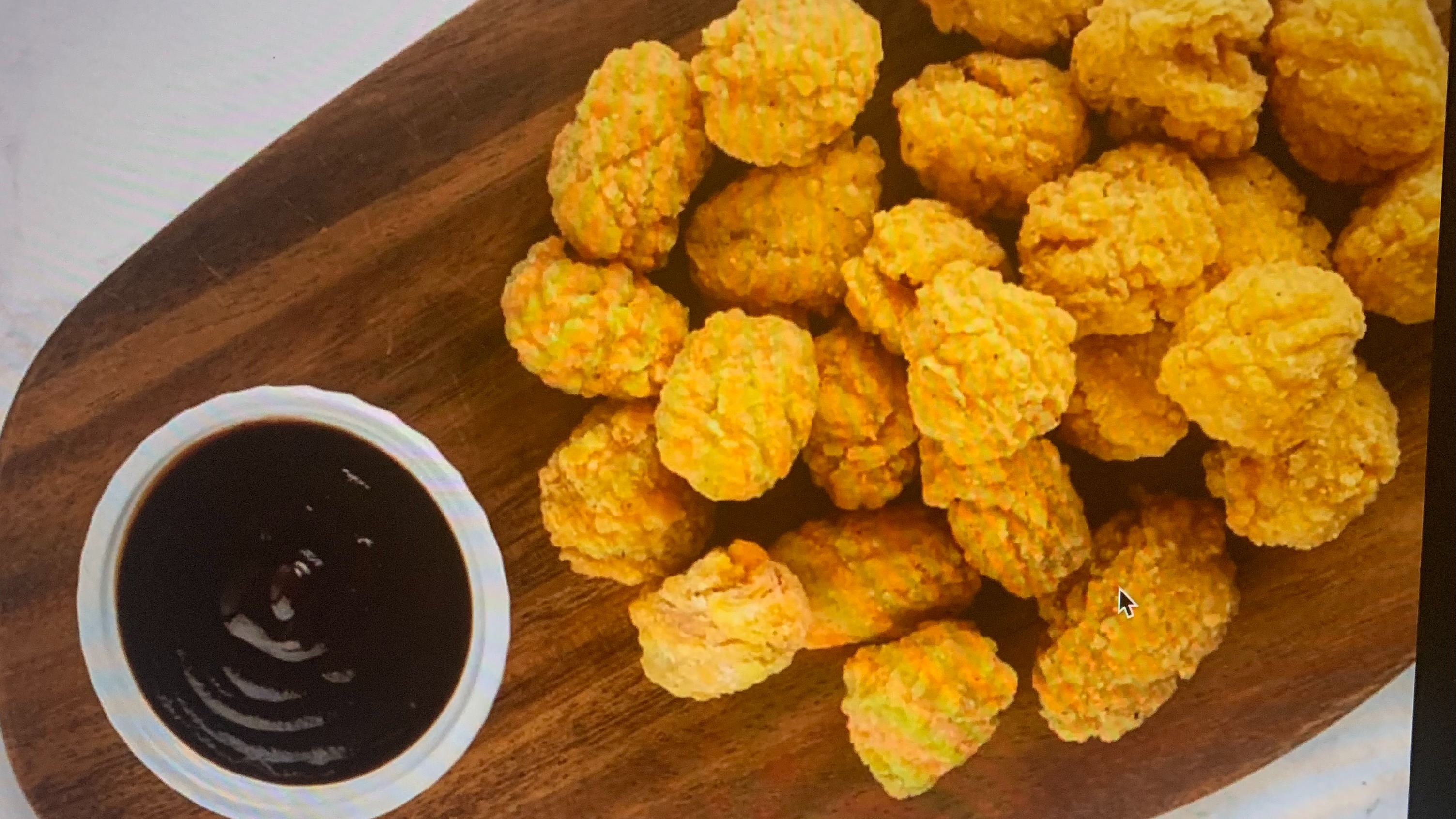 Popcorn Chicken with BBQ Sauce