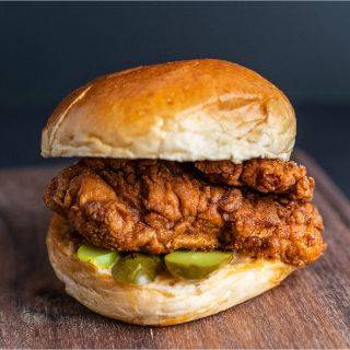Chicken Sándwich