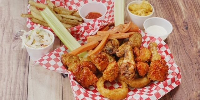 40-Piece Family Wings Combo Meal