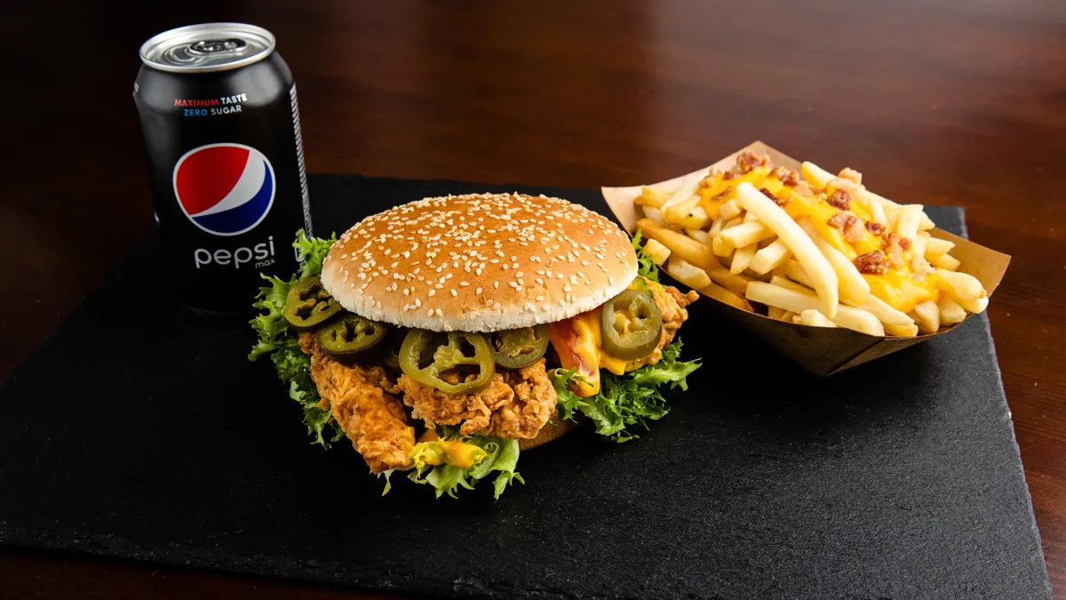 Hell Burger Menü