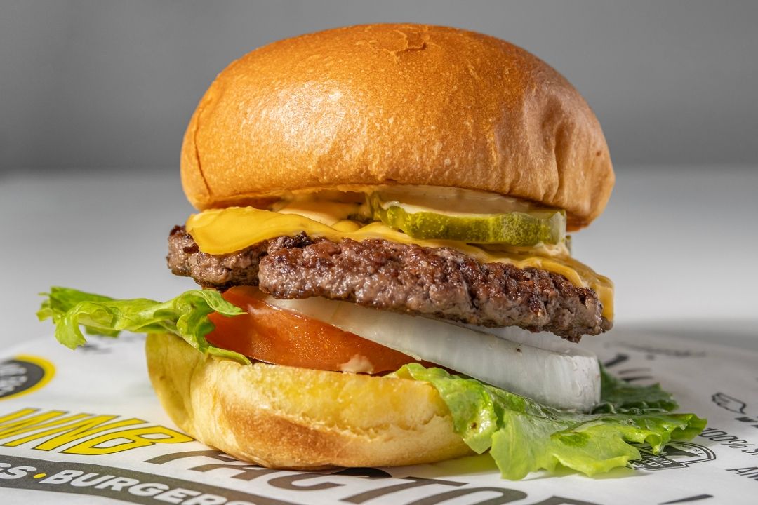 Steakburger w/Cheese Combo