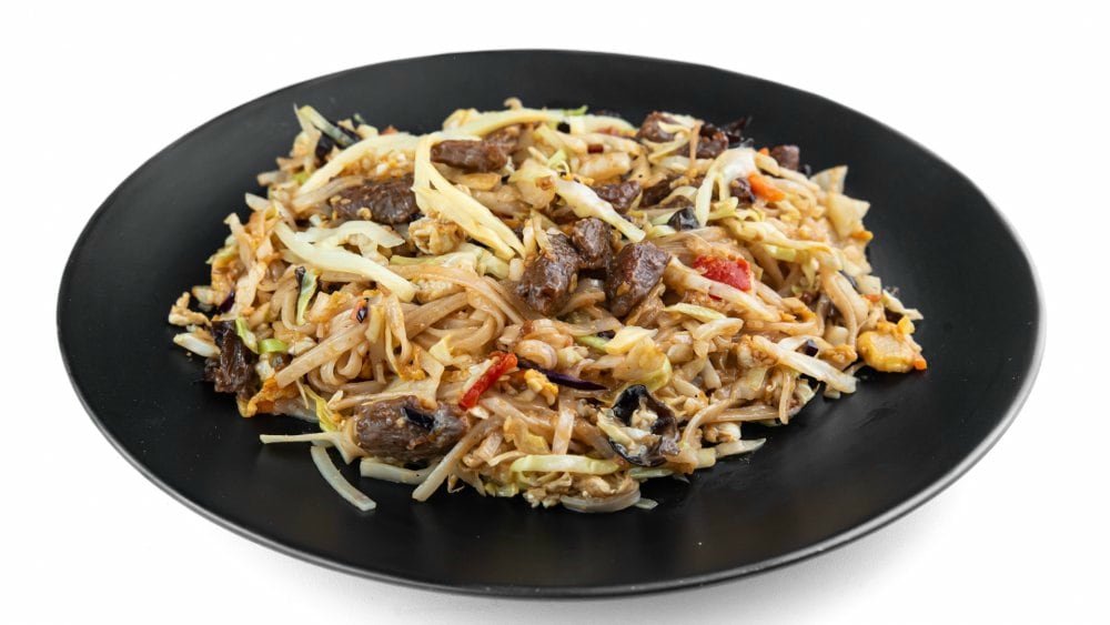 R12 / Tăiței orez, porc, muguri de bambus, ardei jalapeno și sos Hoisin - 435g