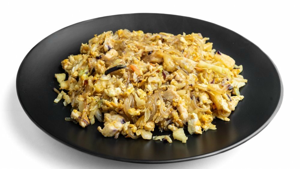 R7 / Tăiței cartof dulce, pui, ananas, susan și sos curry-coconut - 435g