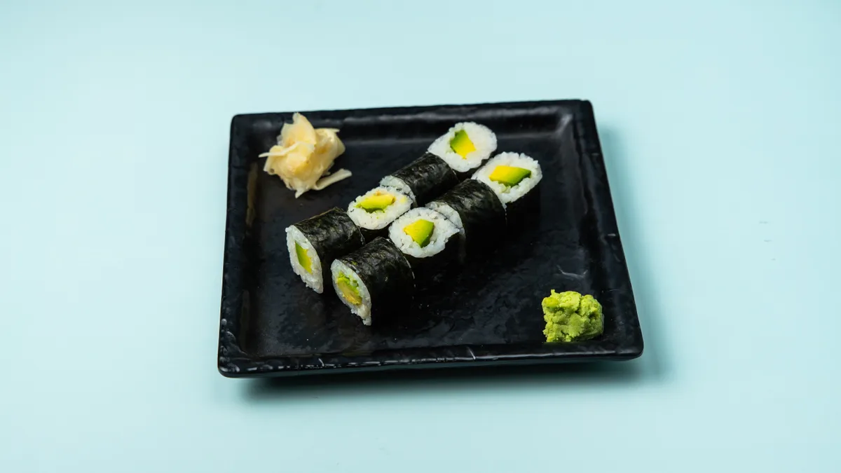 NINE Avocado Maki