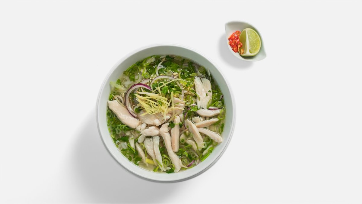 64. Phở gà