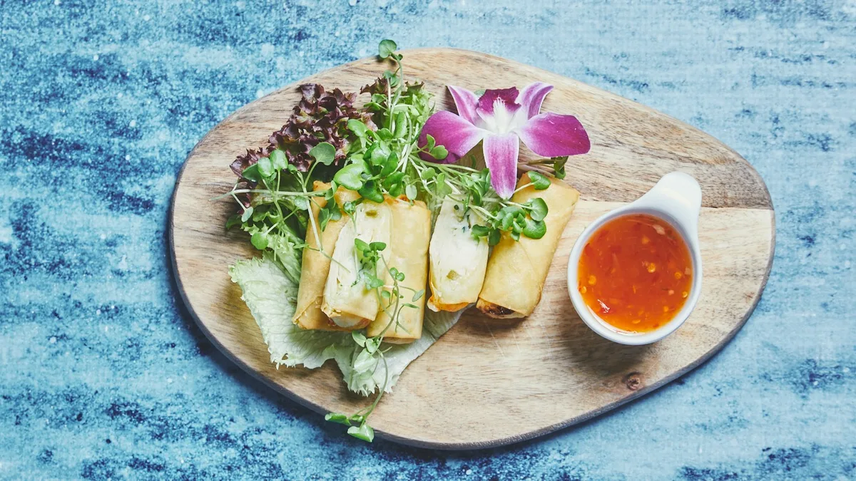 Chili cheese rolls (4 stk) (V)