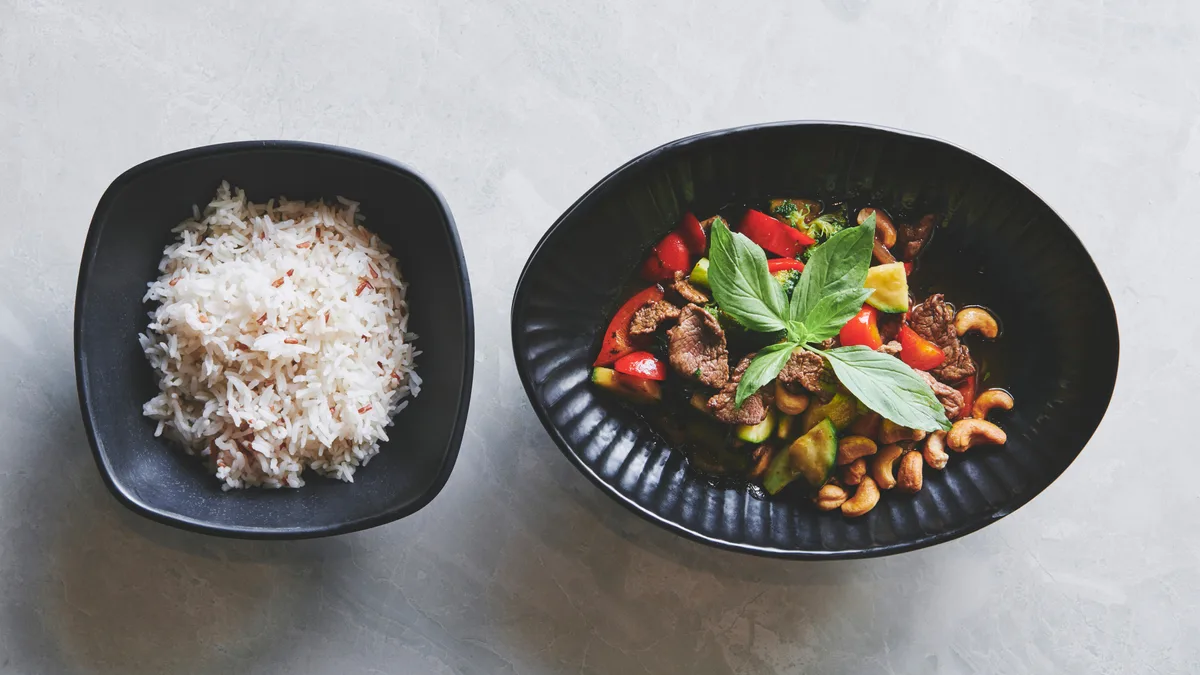 10. Oksemørbrad Stegt i Spicy Østerssauce 🌶️