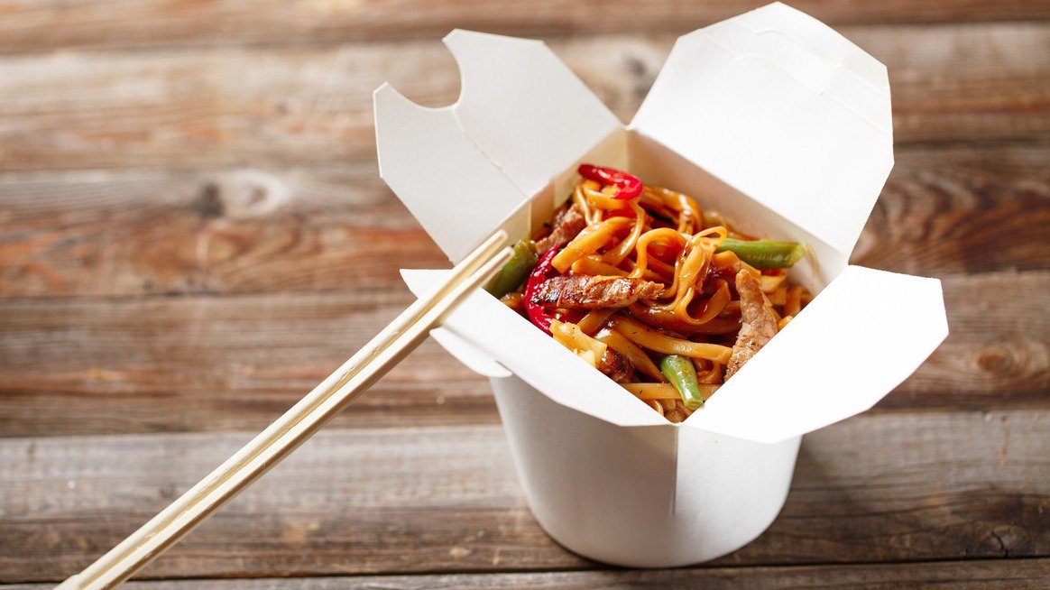 Pad Thai csirkével