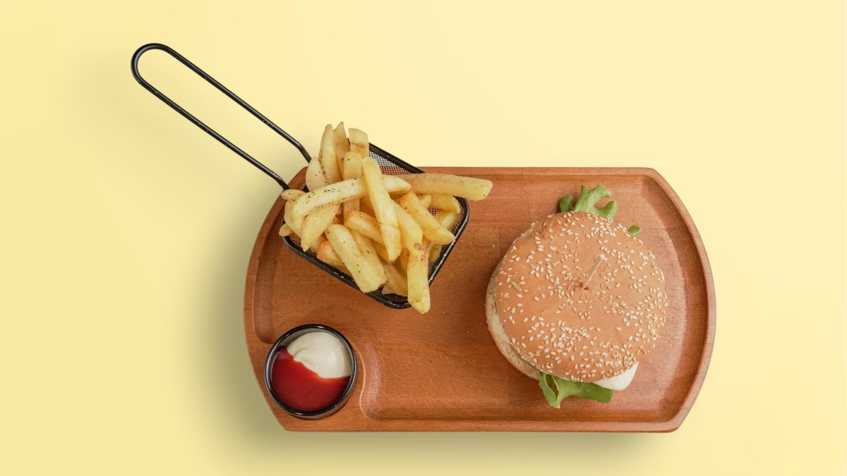 Beef Burger with Potatoes