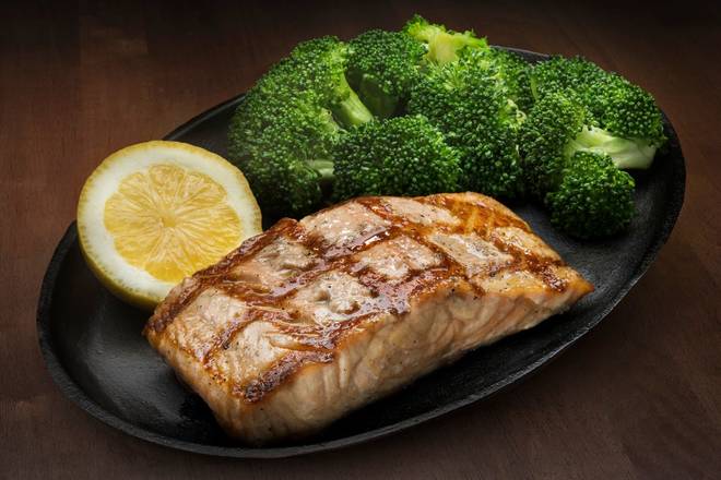 Fresh Atlantic Salmon (By The Piece)