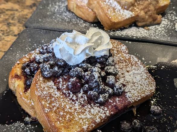 2PC FRENCH W/FRUIT