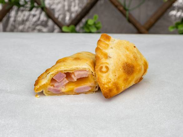 Ham and Cheese Empanada (HC)