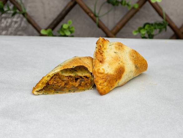 Mushroom and Cashew Cheese Empanada (MC) (vegan)