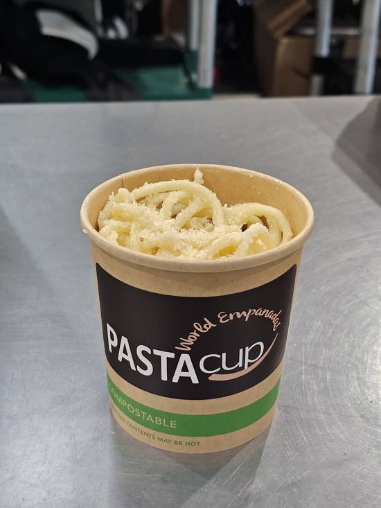Small Cup Italian Style Pasta Noodles - Butter and Parmesan