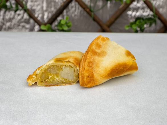 Spicy Potato and Cheese Empanada (PO) (vegetarian)