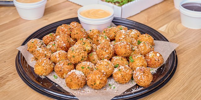 Mac and Cheese Bites