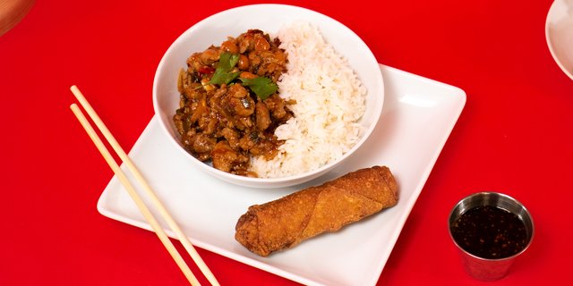 Bowl and 1 Egg Roll