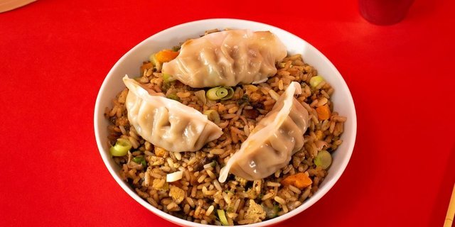 Potsticker (3) and Famous Fried Rice