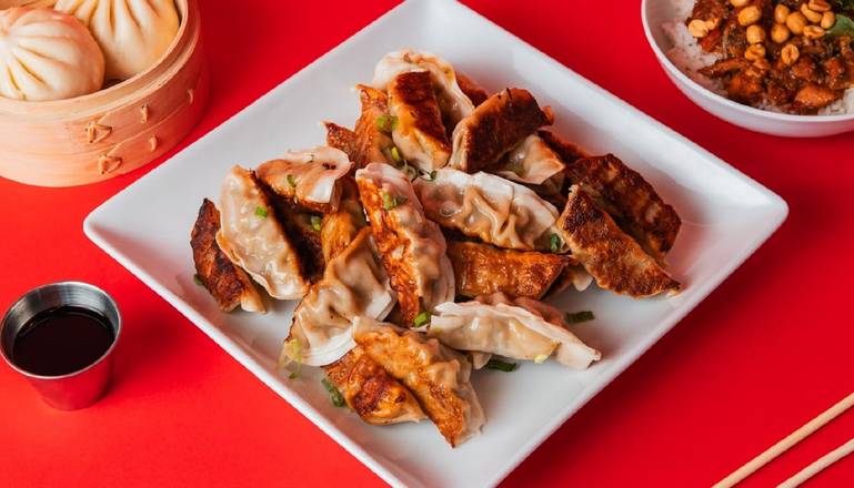 30 Pack Ginger Chicken Potstickers