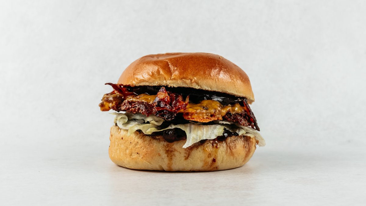BBQ Bacon Smash Burger