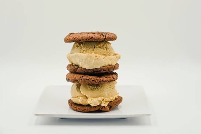 Cafe Mocha Ice Cream Sandwiches (2-Pk)