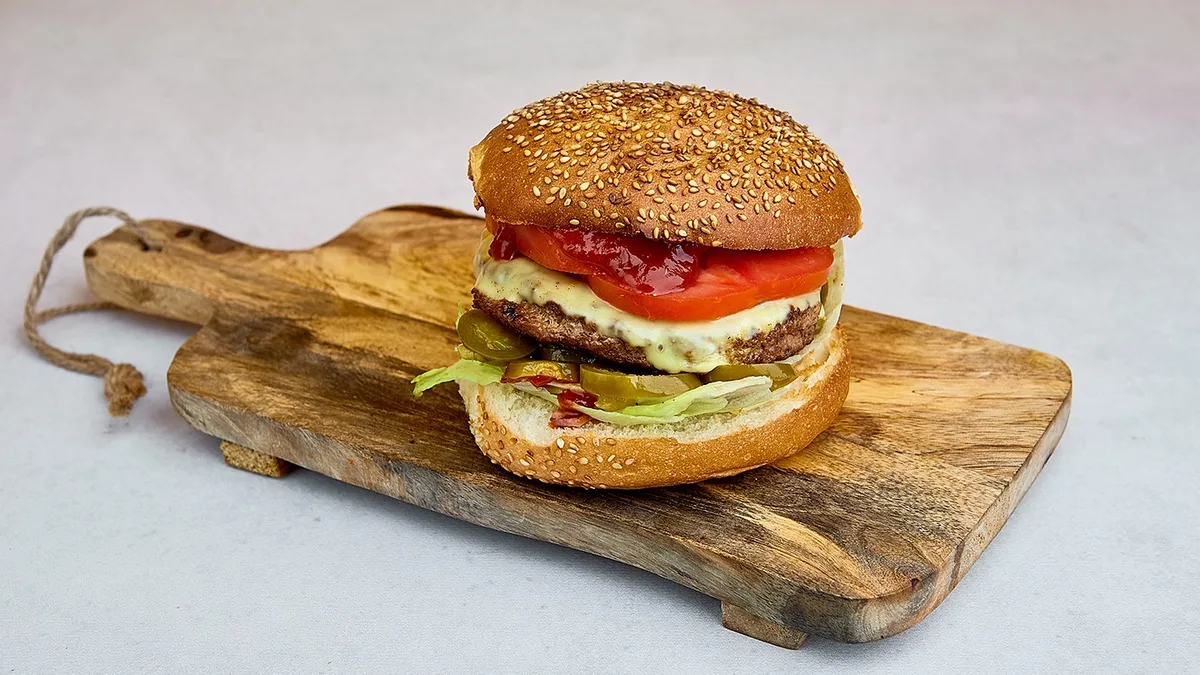 Burger Piekielny Wypas 210 g