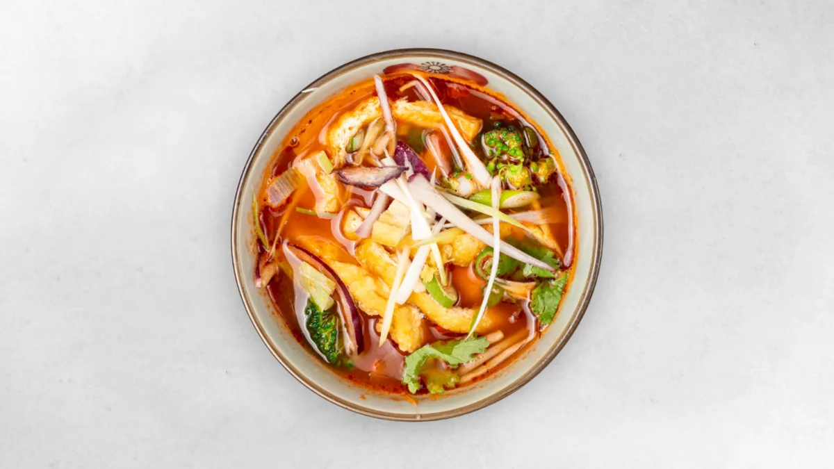 Süß-Sauer Tofu Suppe