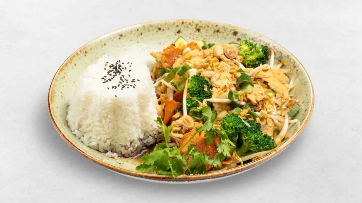 Wok Huhn mit Zitronengrass 🌶️