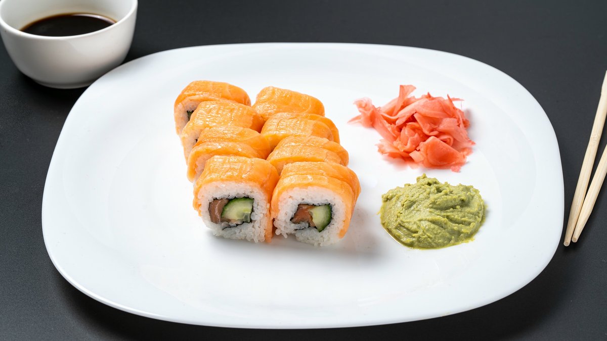 Sake Roll 8 buc.