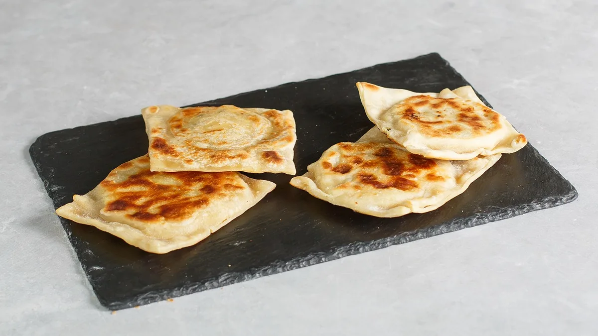 Filled Pastries(Poureki) Saji With Halloumi 1Kg