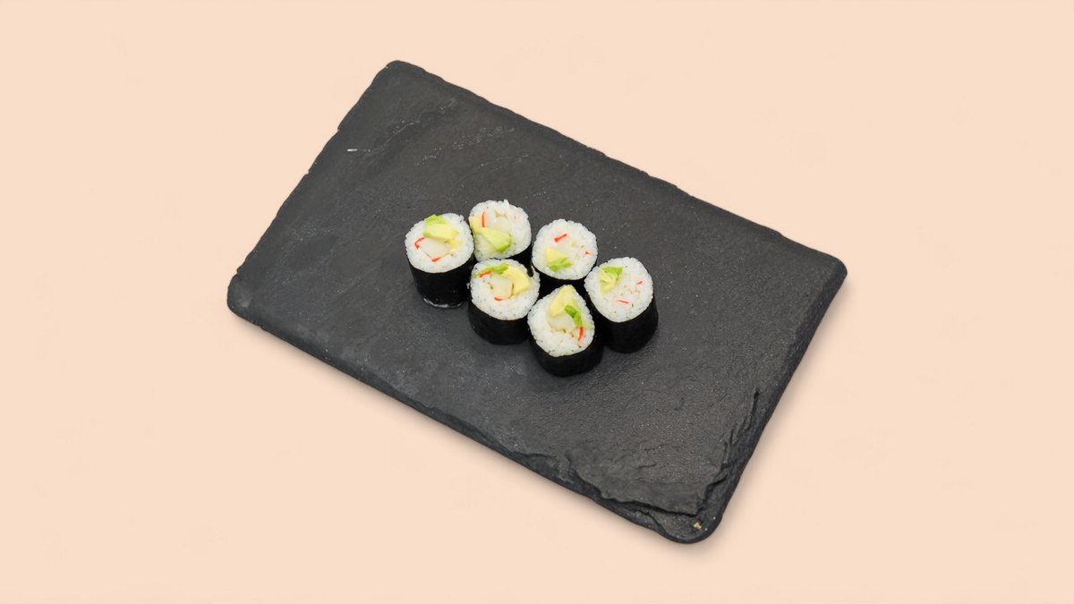 38. Maki California