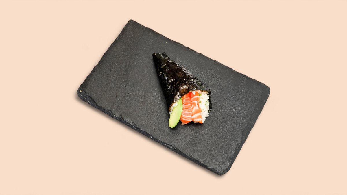 75. Temaki Lachs-Avocado